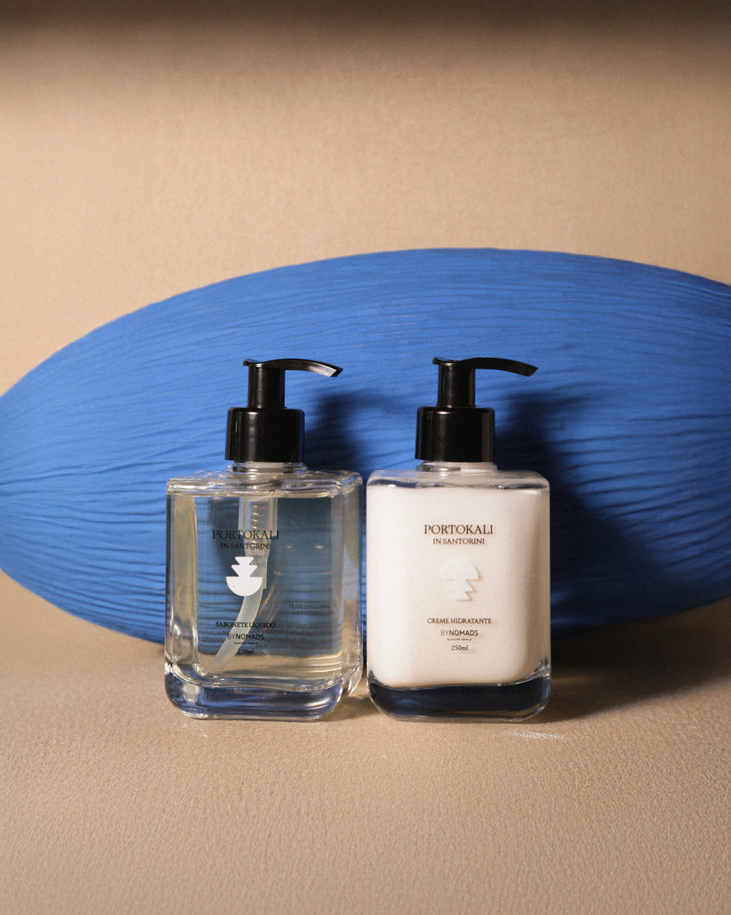 Duo Portoklai in Santorini